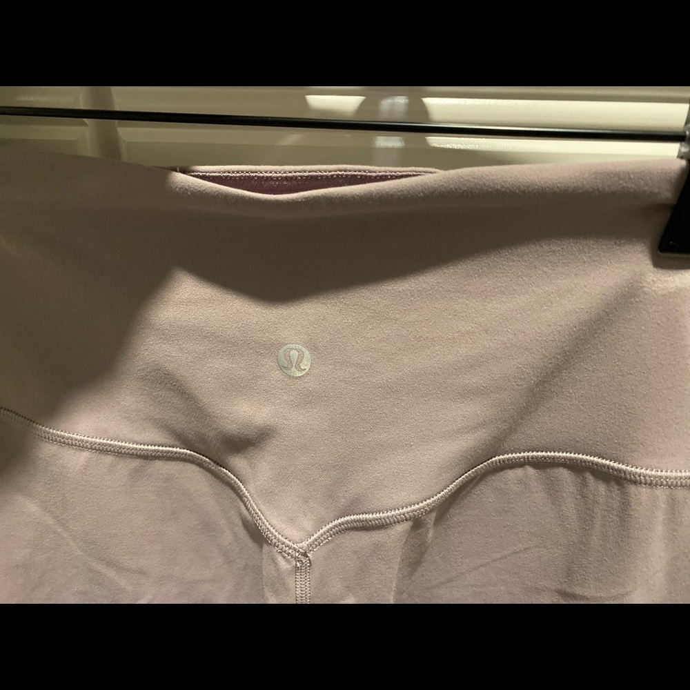 LULULEMON lilac align loose Capri pants 7/8 length